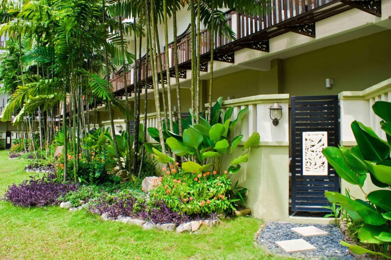 Mines Beach Resort Hotel Seri Kembangan Exterior foto