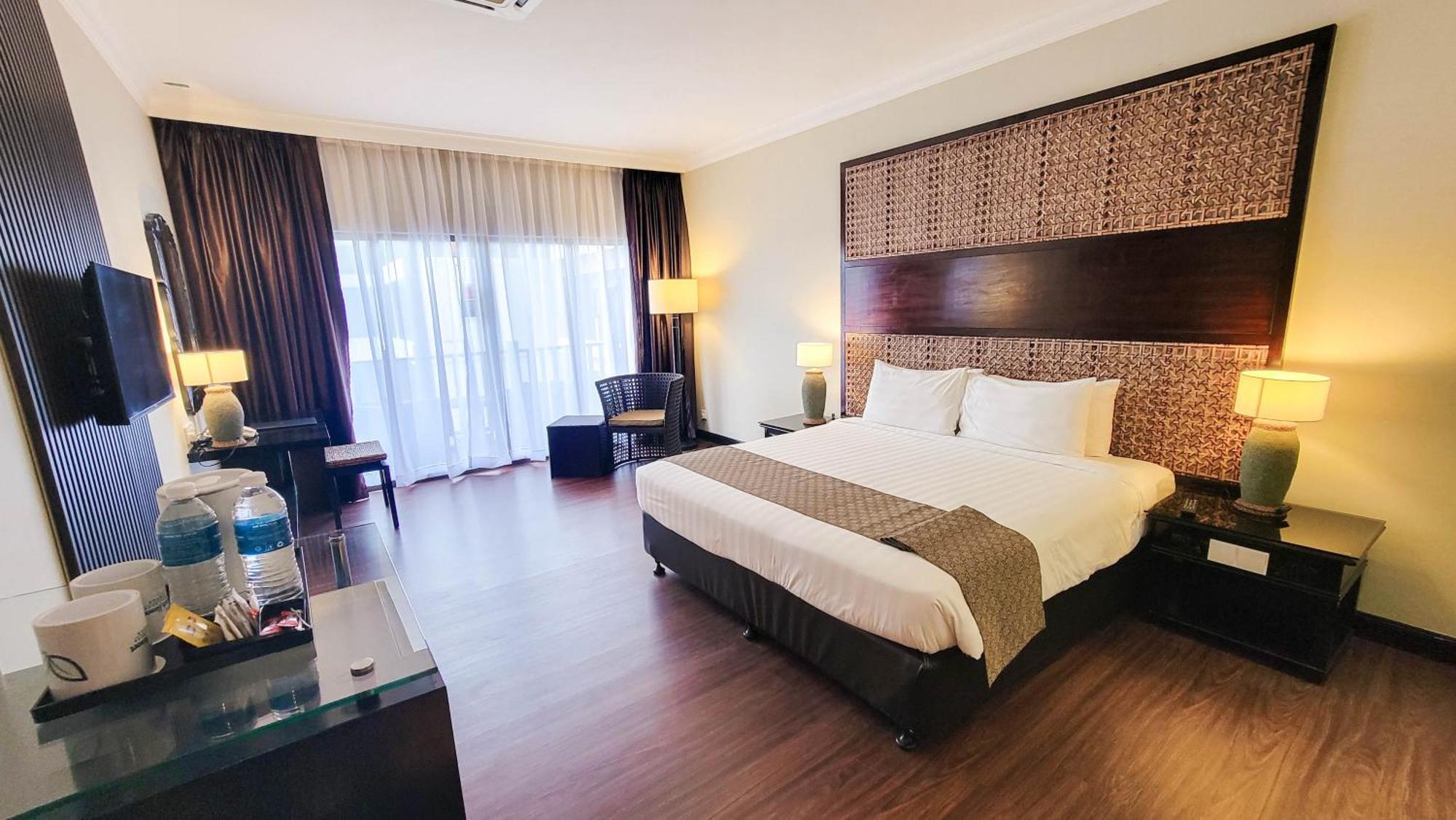 Mines Beach Resort Hotel Seri Kembangan Exterior foto